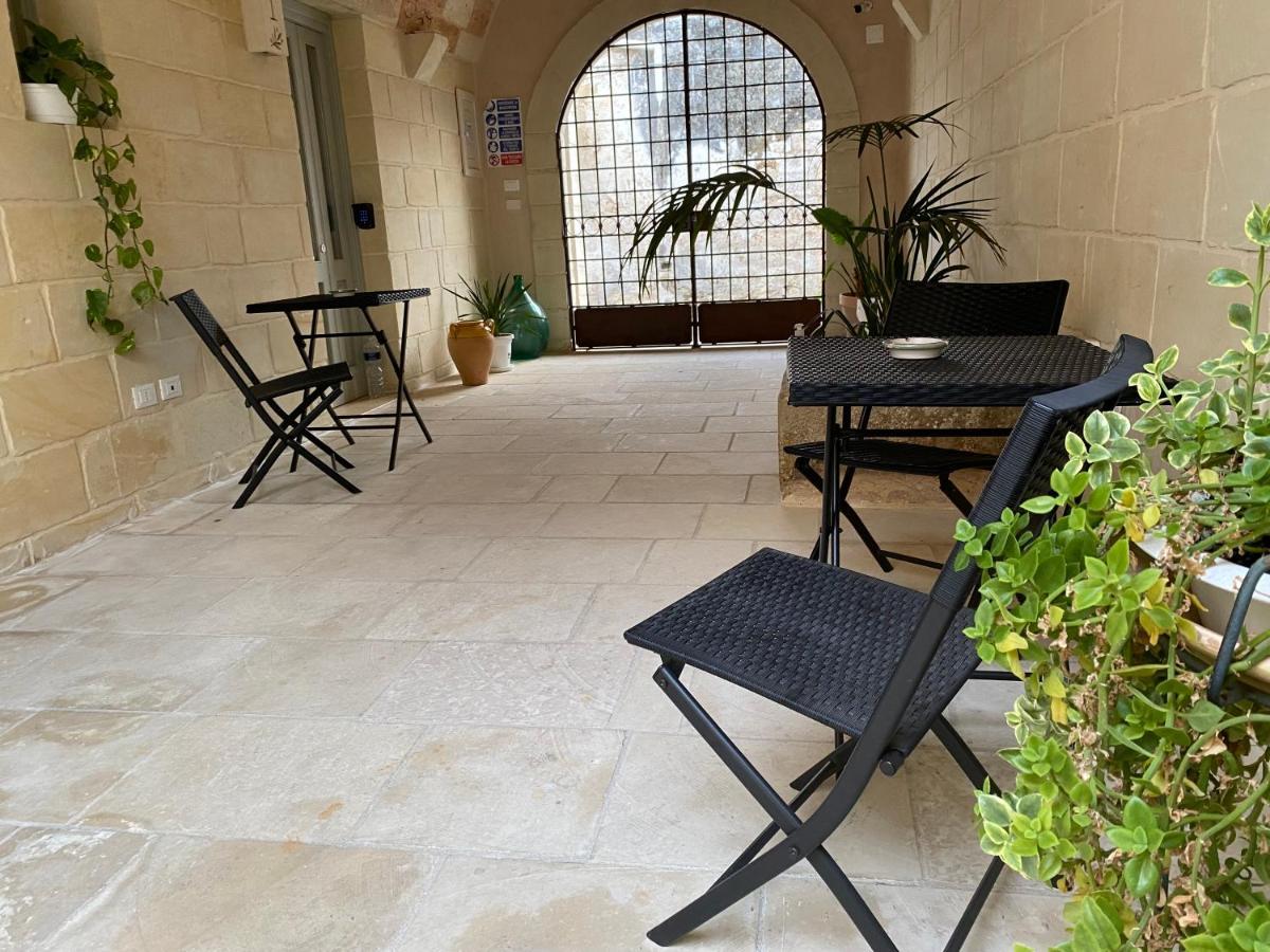 Dimora Assuntina Martano Bed & Breakfast Exterior photo